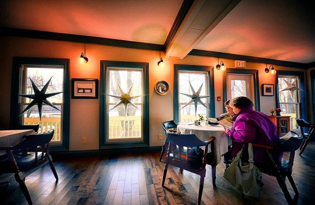 Lane's Privateer Inn - King Room (#2)