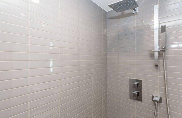 Luxury 1BR in the Heart of King West
