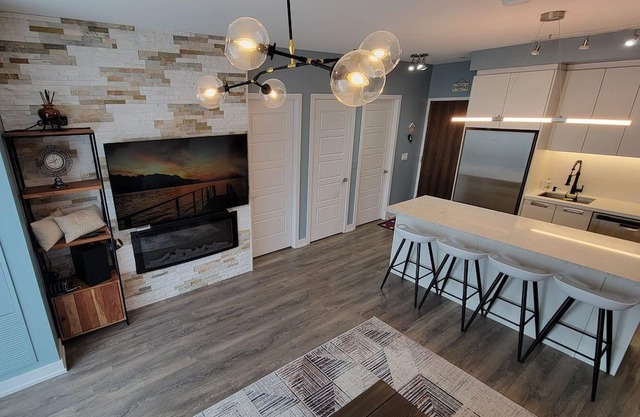 Luxury 2 bedroom Condo at Friday Harbour