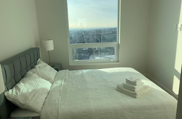 Marine Gateway Luxury Condo
