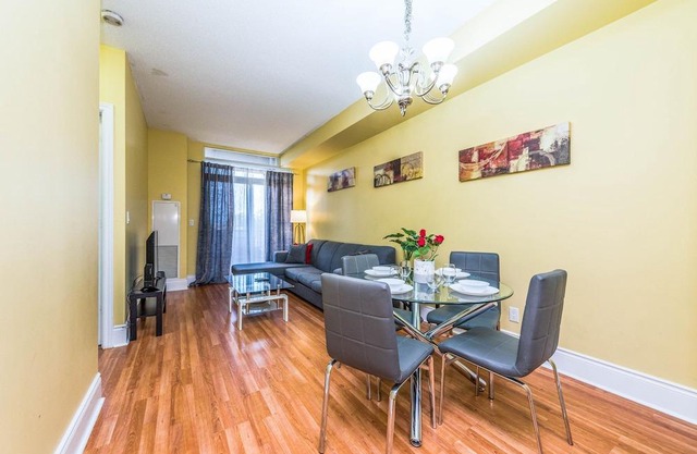 Modern 1BD & BTH in Mississauga Downtown