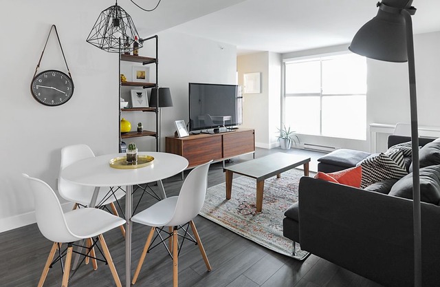 Modern One Bedroom Apartment in Yaletown
