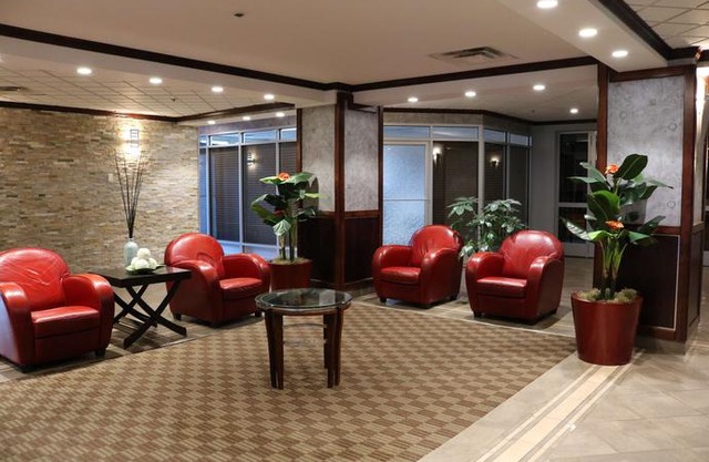 Nomad Hotel & Suites