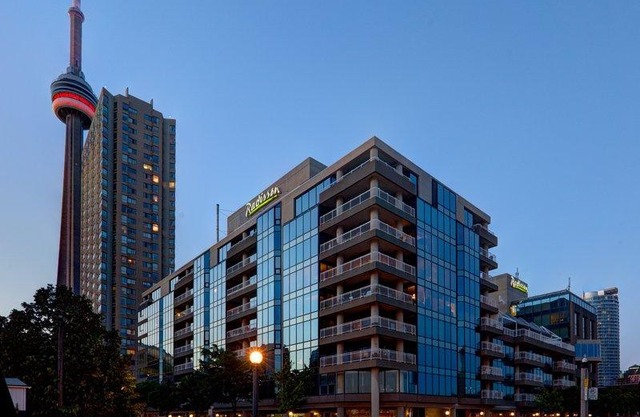 Radisson Blu Toronto Downtown
