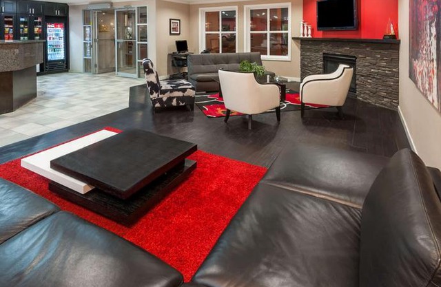 Ramada by Wyndham Sherwood Park
