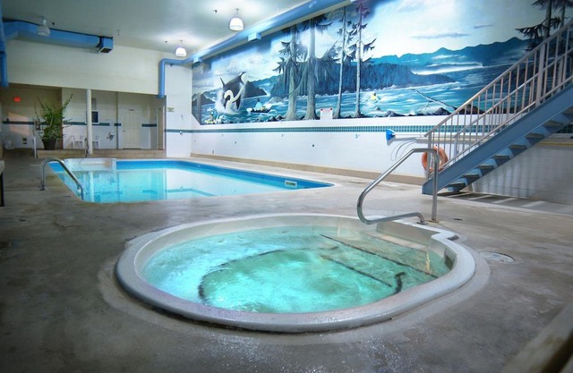 Ramada Limited Merritt