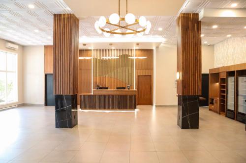 Ramada Plaza 