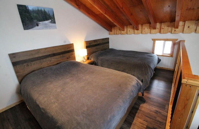 Cariboo Resort 