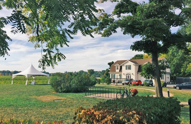 Riverbend Inn Vineyard 