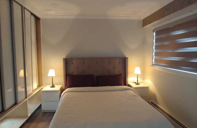 Sarla Villa Surrey 2 Bed room 2 Washroom
