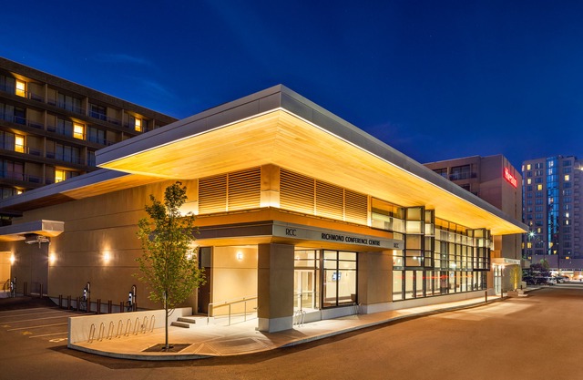 Sheraton Vancouver Airport Hotel
