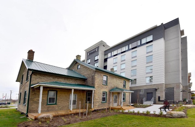 Staybridge Waterloo Jacobs 