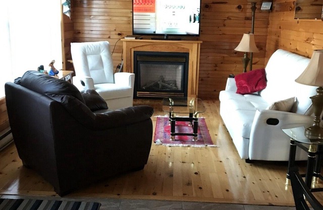 Cottage Beaches Golfing Trails Attractions 