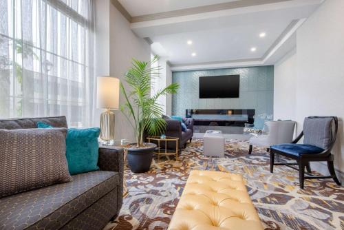 The Champlain Waterfront Hotel 