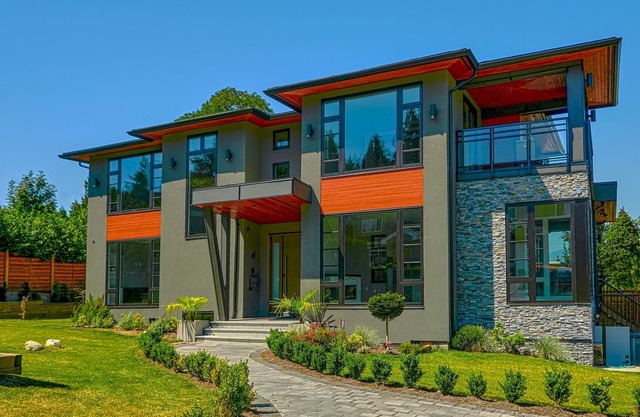 The Chateau - New, Modern & Luxurious 2BR house