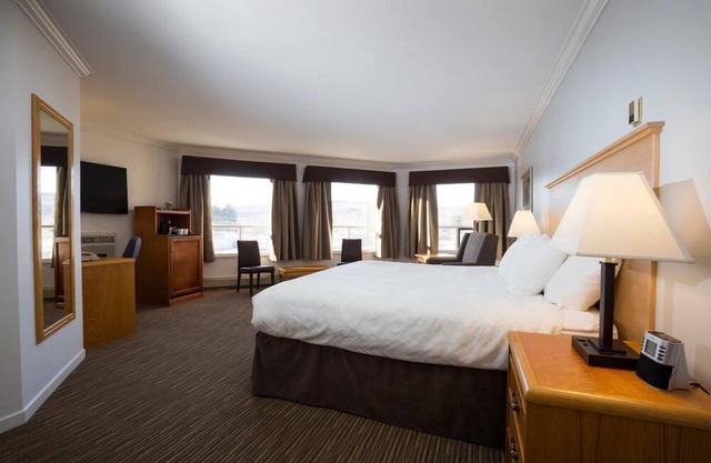 Tower Inn and Suites