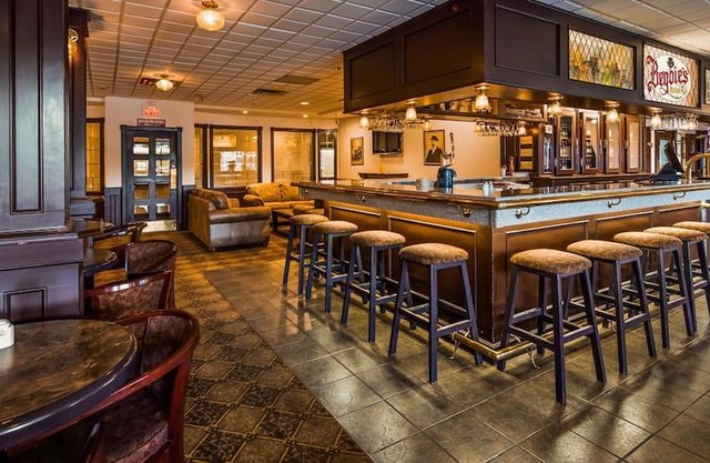 Tower Inn & Suites