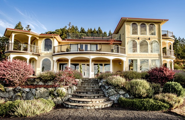 Villa Eyrie Resort