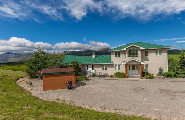 Waterton Country Villas - C unit!