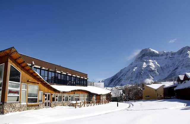 Waterton Lakes Lodge Resort