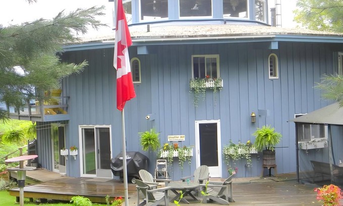 Algonquin Highlands Bed & Breakfast | 20 m² Bed and breakfast ∙ 4 guests