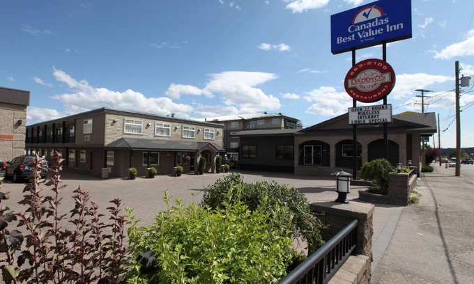 Prince George Hotel | 22 m² Motel ∙ 7 guests