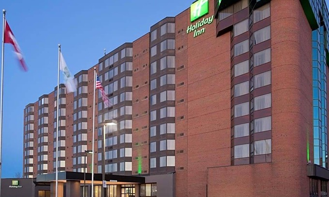 Cummings Hotel | 3-Star Hotel ∙ Holiday Inn Ottawa East, an IHG Hotel