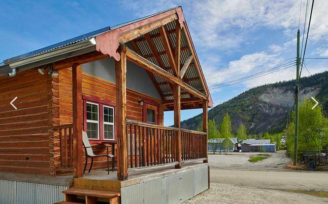 Dawson City Hotel | 30 m² Hotel ∙ 4 guests