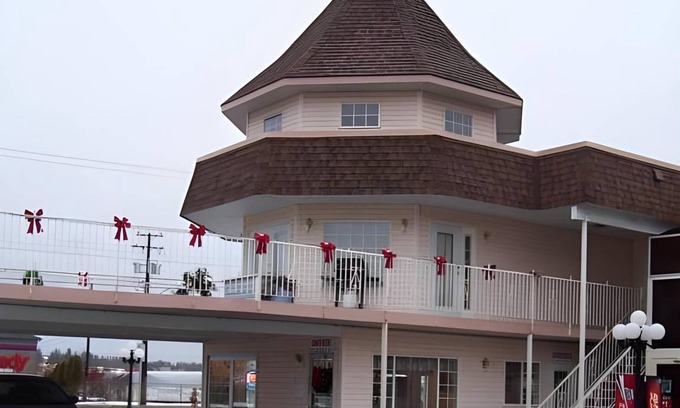 East Kootenay Hotel | 30 m² Motel ∙ 6 guests