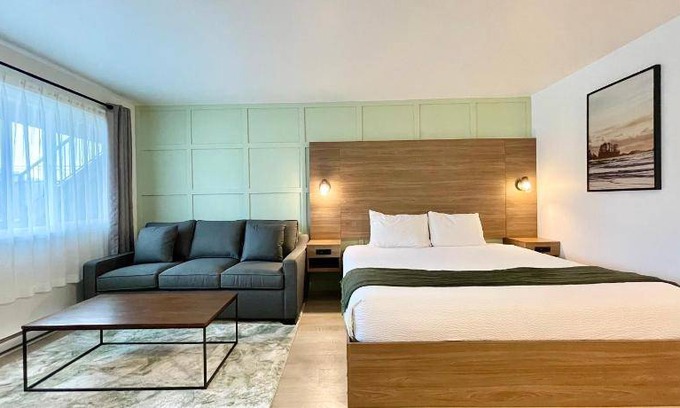 Ucluelet Hotel | 35 m² Hotel ∙ 4 guests