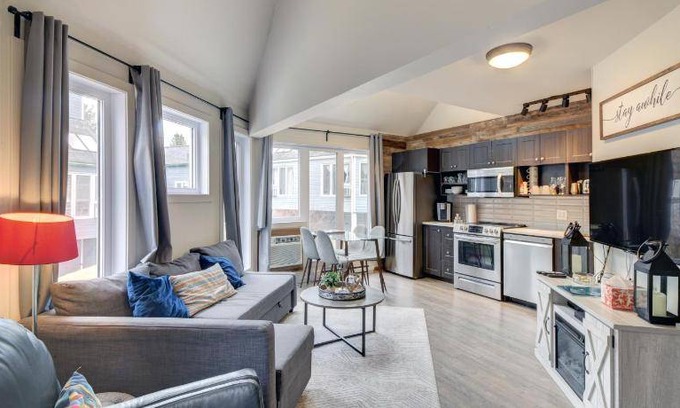 Mont-Tremblant Pedestrian Village House | 46 m² House ∙ 1 bedroom ∙ 4 guests