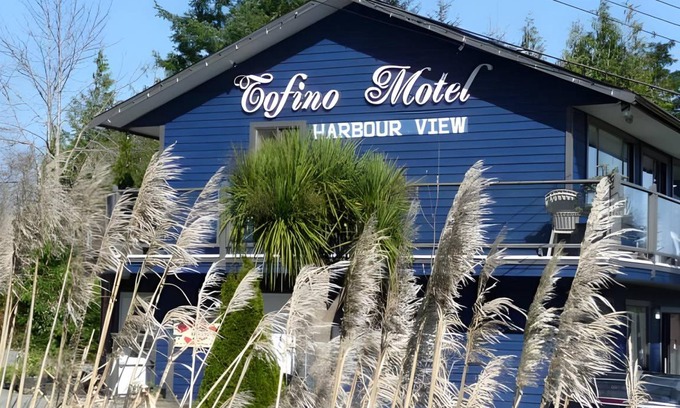 Tofino Hotel | 52 m² Motel ∙ 2 bedrooms ∙ 4 guests