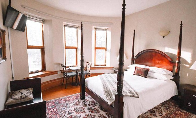 Morden Bed & Breakfast | 63 m² Bed and breakfast ∙ 4 guests