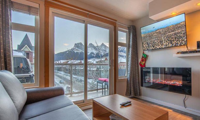 Canmore Apartment | 69 m² Apartment ∙ 2 bedrooms ∙ 7 guests