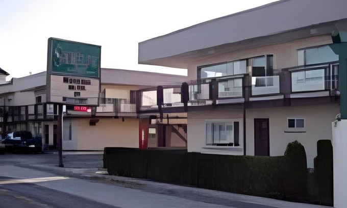 Okanagan-Similkameen Hotel | 70 m² Motel ∙ 3 bedrooms ∙ 9 guests