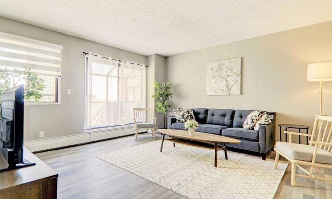 Beltline Apartment | 82 m² Apartment ∙ 2 bedrooms ∙ 4 guests