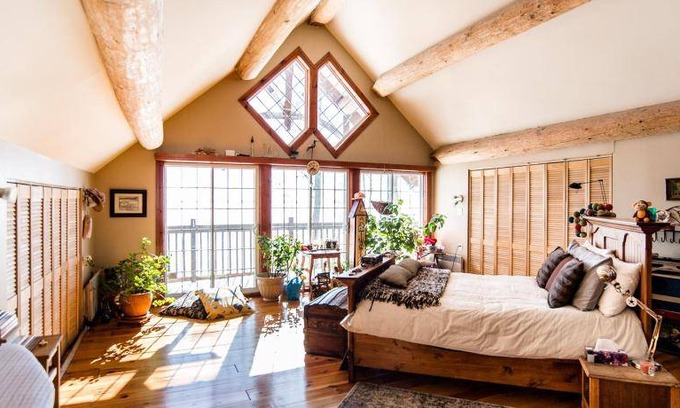 Grenville-sur-la-Rouge Ski Chalet | 8500 m² Chalet ∙ 5 bedrooms ∙ 19 guests