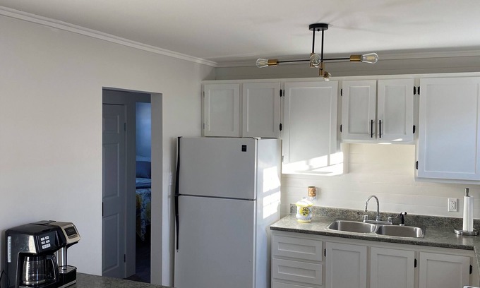 Happy Valley - Goose Bay House | Air Conditioned 2 Bedroom 2 Bathroom Pet Friendly House