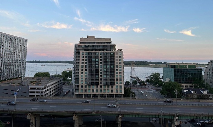 CityPlace Apartment | Amazing 1+1 apartment, short term rental available