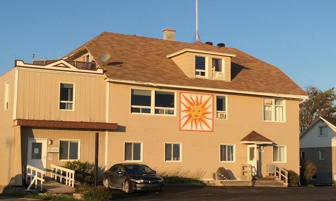 Bonaventure Hostel | Auberge Soleil de Mer
