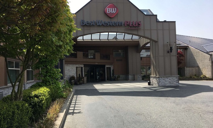 Langley Hotel | Best Western Plus Langley Inn