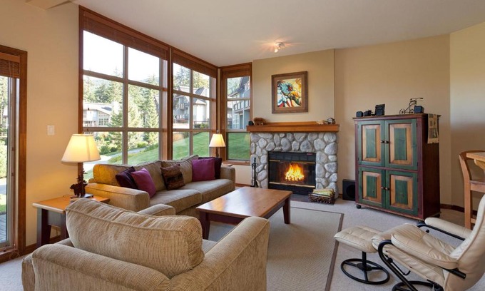 Blackcomb Apartment | Blackcomb Greens by Whistler Premier