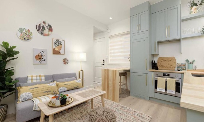 Richmond Apartment | BRAND NEW Cozy Scandinavian Suite