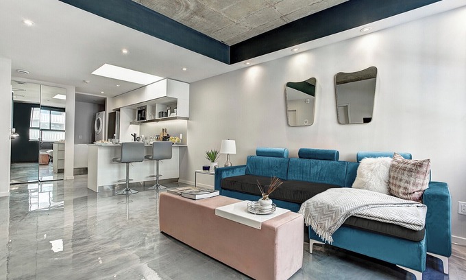 Shaughnessy Village Apartment | Bright Apartment with All Amenities
