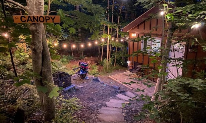 Boularderie Cottage | Cabot Trail Seaside Cabin - The Canopy