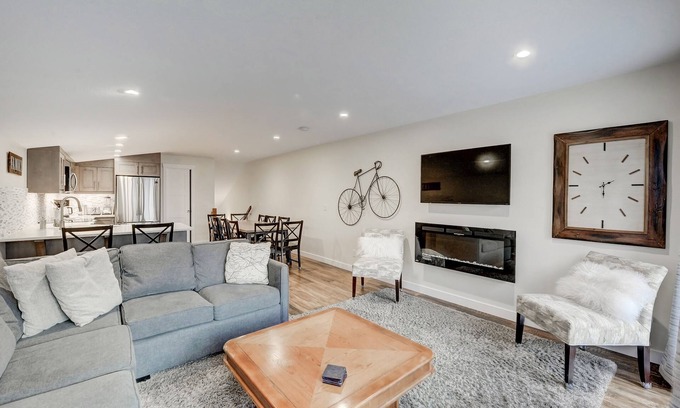 Canmore House | Canmore Townhouse! Jaw-dropping views and walk to Downtown