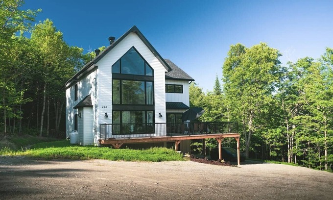Saint-Philemon Ski Chalet | Chalet Oasis - Spa and Incredible view