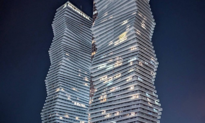 Downtown Mississauga Apartment | Charming Airbnb - Perfect Getaway