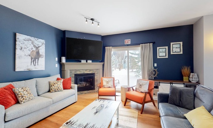 The Blue Mountains Condo | Condo ∙ 2 bedrooms ∙ 6 guests