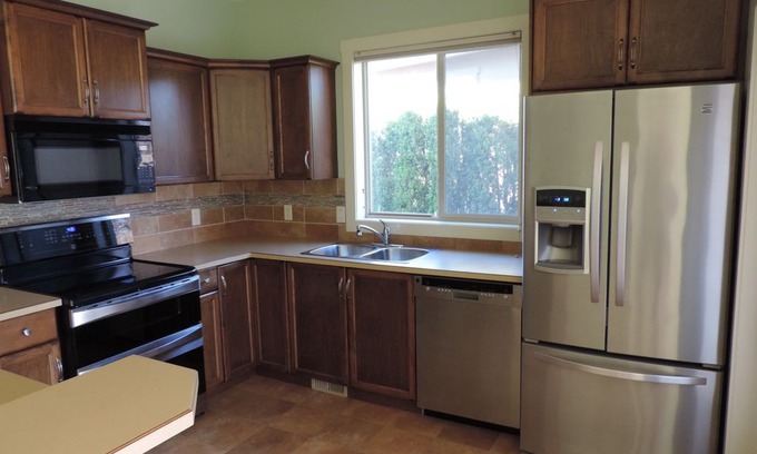 Westbank Apartment | Condo in West Kelowna